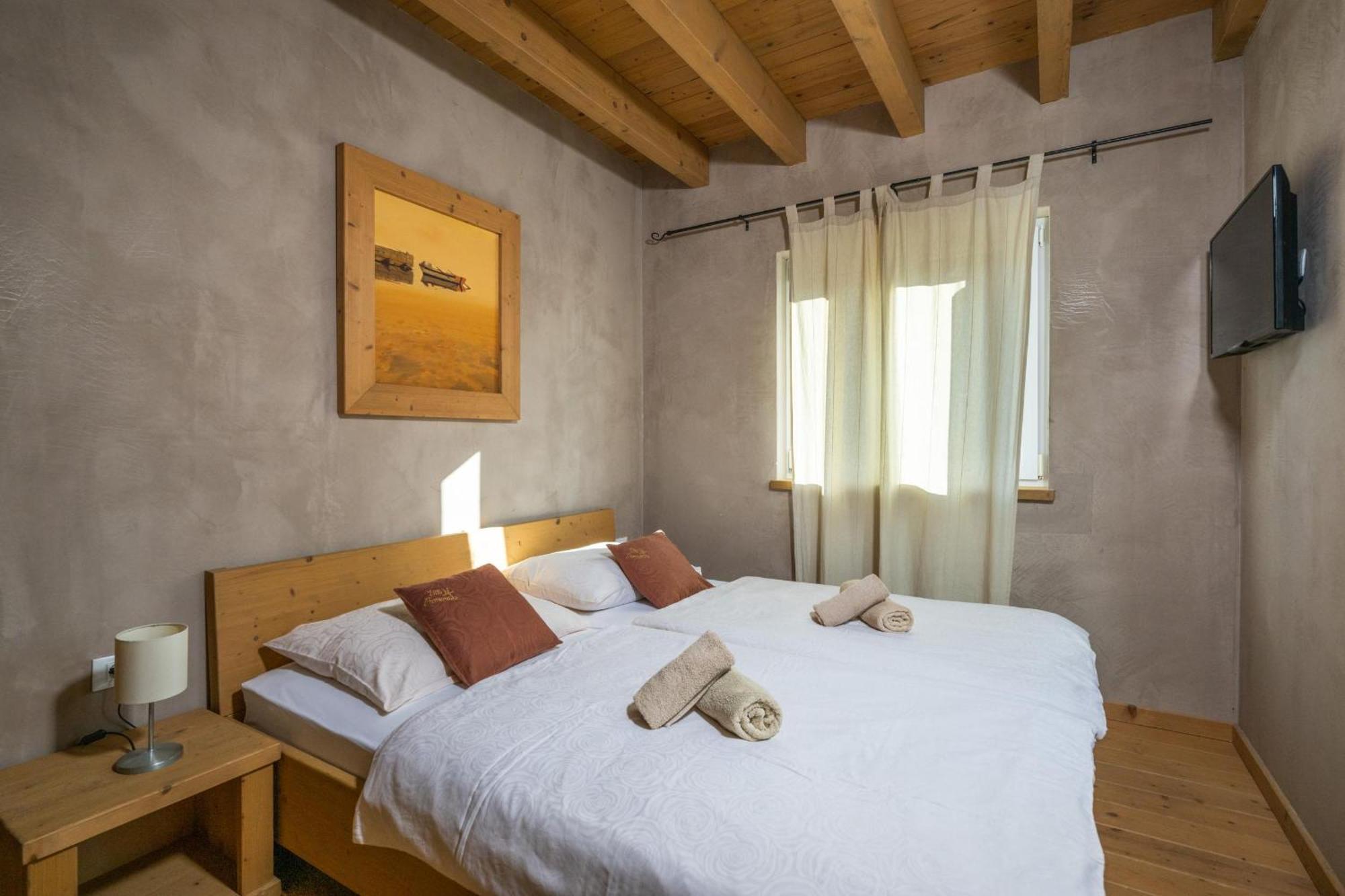6-Bedroom Villa Chiara With Sea View Premantura Dış mekan fotoğraf