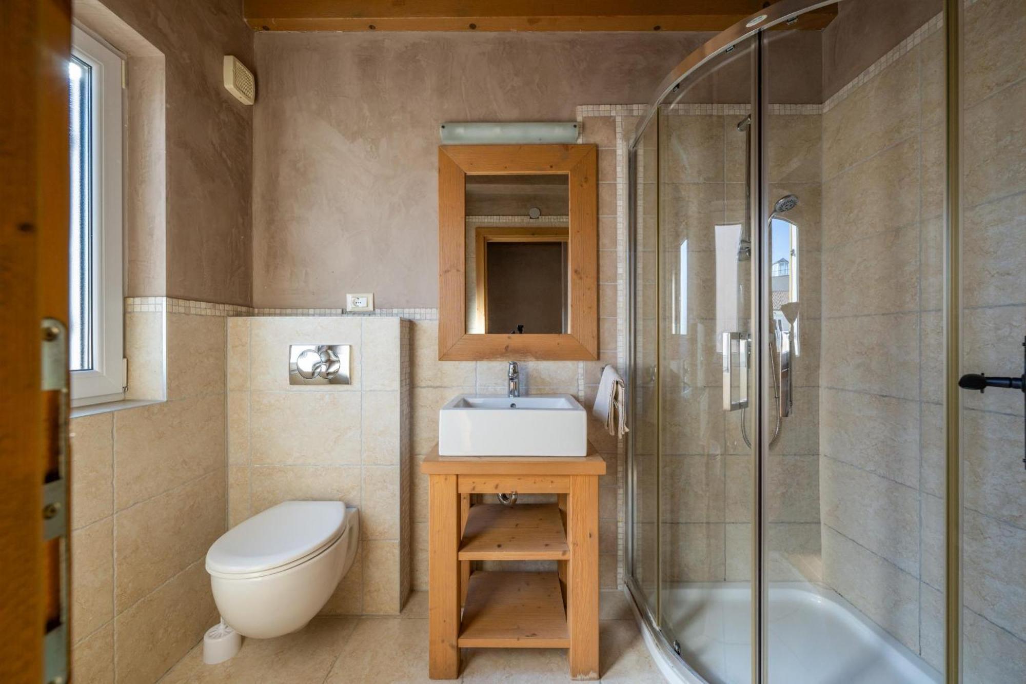6-Bedroom Villa Chiara With Sea View Premantura Dış mekan fotoğraf